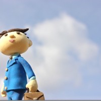 サラリーマンと青空